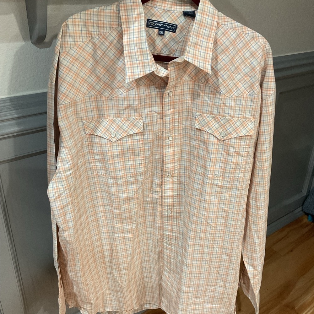 Roper Men's Peach and White Plaid Western Button-Up Shirt